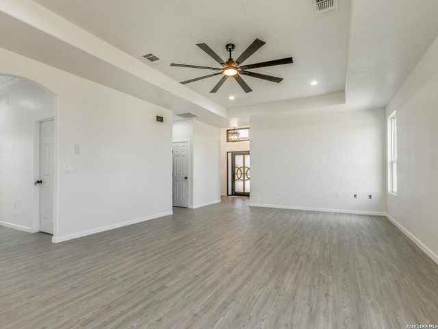 104 Flor Del Sol, San Antonio, TX 78264