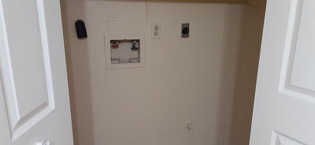 8527 Ashlawn Drive, Houston, TX 77083