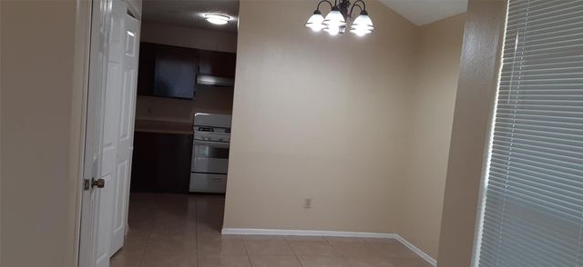 8527 Ashlawn Drive, Houston, TX 77083