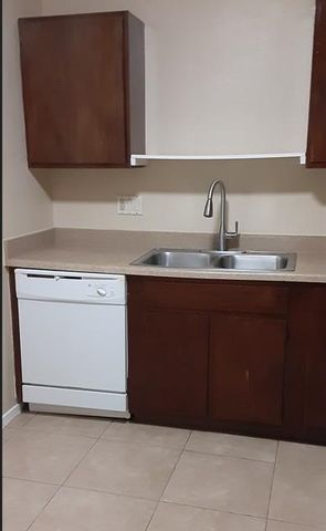 8527 Ashlawn Drive, Houston, TX 77083