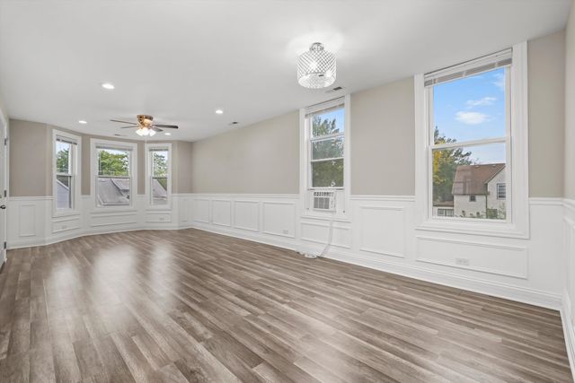 10560 S Lafayette Avenue, Chicago, IL 60628