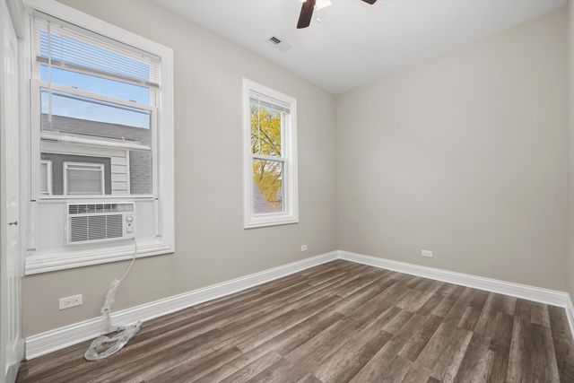 10560 S Lafayette Avenue, Chicago, IL 60628
