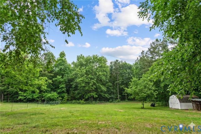 24221 Pear Orchard Rd, Moseley, VA 23120