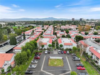2521 W Sunflower R1, Santa Ana, CA 92704