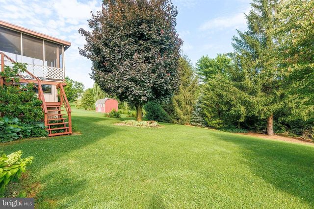 960 FURNACE HILLS PIKE, Lititz, PA 17543