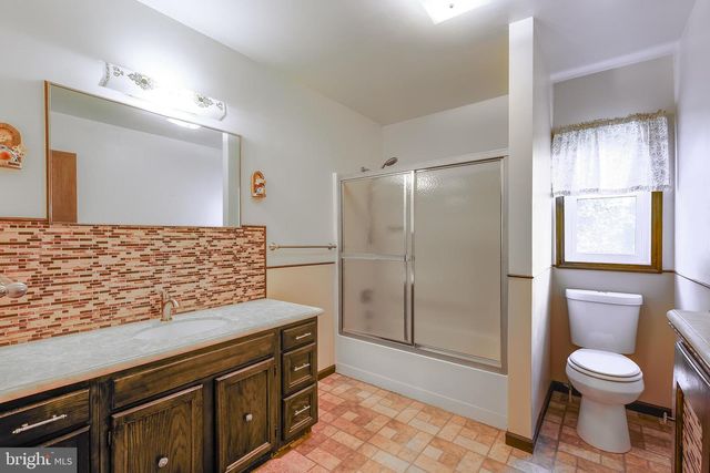 960 FURNACE HILLS PIKE, Lititz, PA 17543
