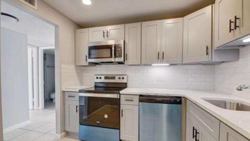 500 Executive Center Drive 5-A, West Palm Beach, FL 33401