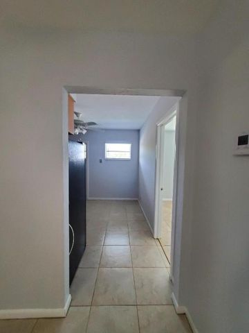 94 SE 3rd Avenue 94-96, Deerfield Beach, FL 33441