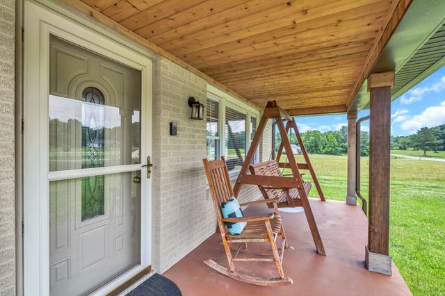 5630 Mansford Rd, Winchester, TN 37398