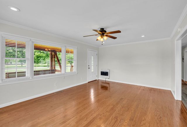 5630 Mansford Rd, Winchester, TN 37398