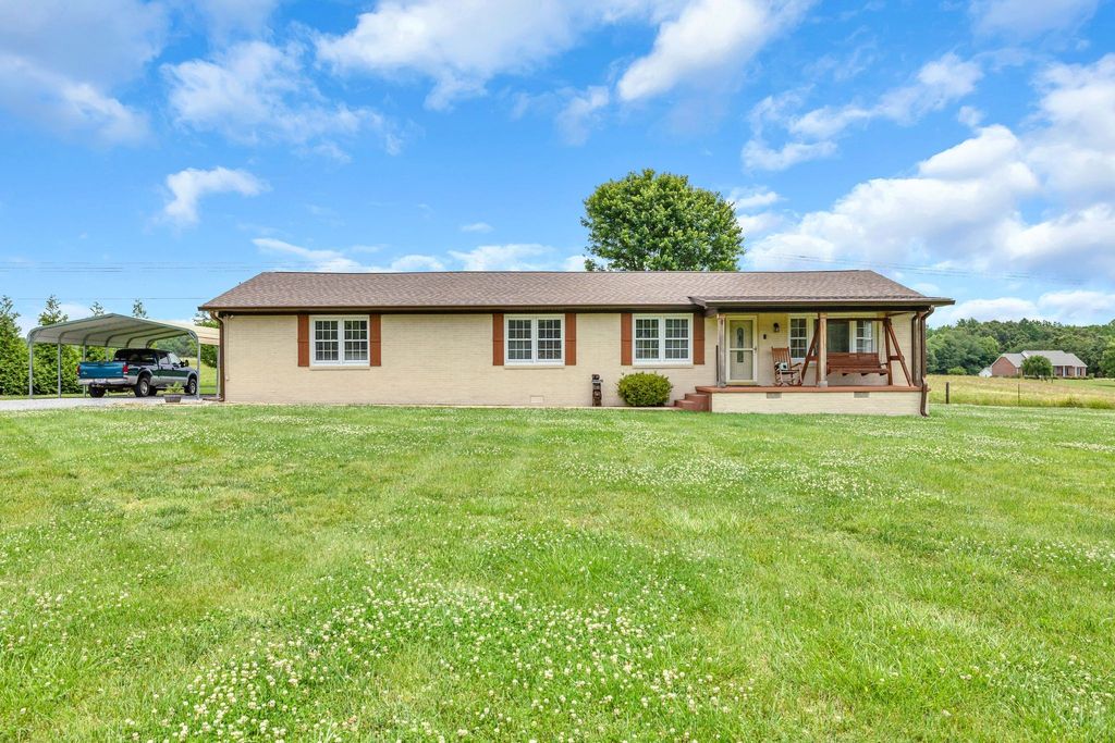 5630 Mansford Rd, Winchester, TN 37398