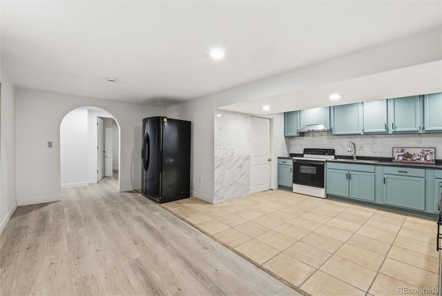3759 S Fairplay Way, Aurora, CO 80014
