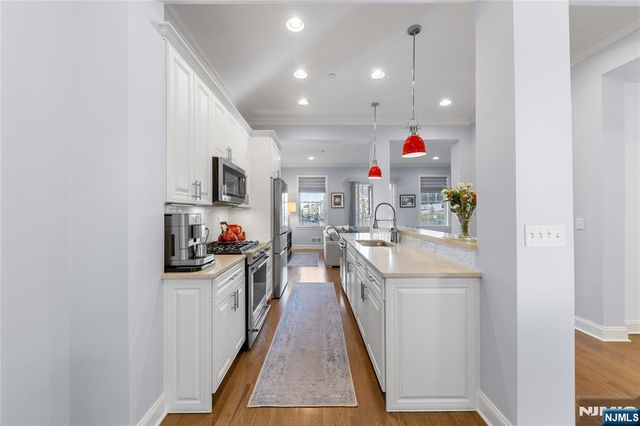 227 Bradley Drive, Wood Ridge, NJ 07075