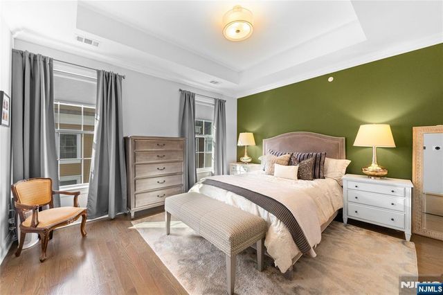 227 Bradley Drive, Wood Ridge, NJ 07075