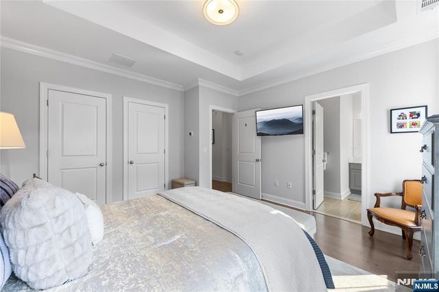 227 Bradley Drive, Wood Ridge, NJ 07075