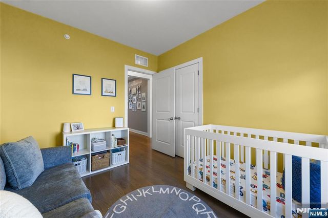 227 Bradley Drive, Wood Ridge, NJ 07075