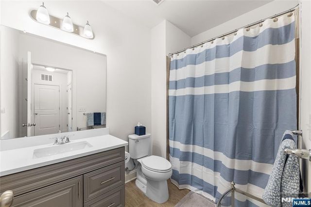 227 Bradley Drive, Wood Ridge, NJ 07075