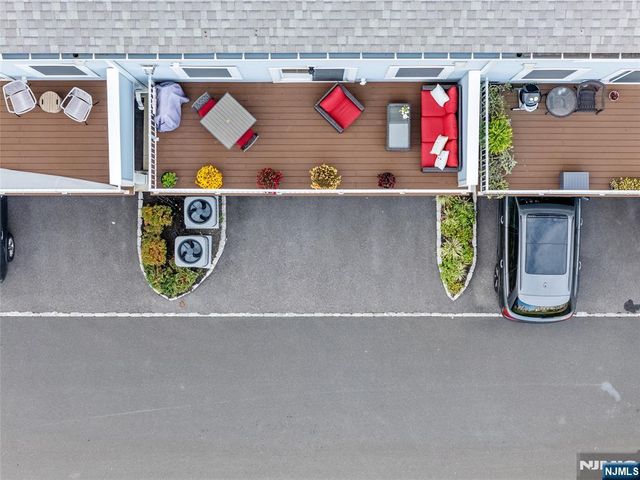 227 Bradley Drive, Wood Ridge, NJ 07075