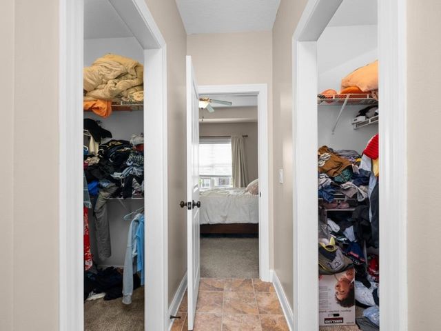 67 Cobblestone Lane, Le Claire, IA 52753