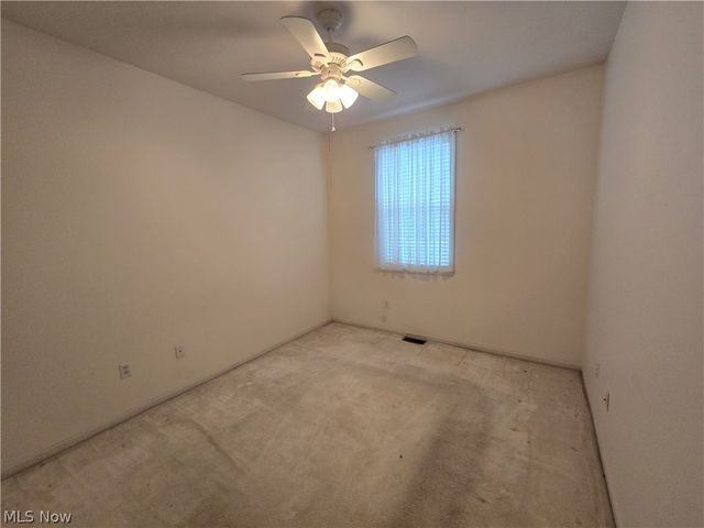 9910 Country Club Circle, Twinsburg, OH 44087