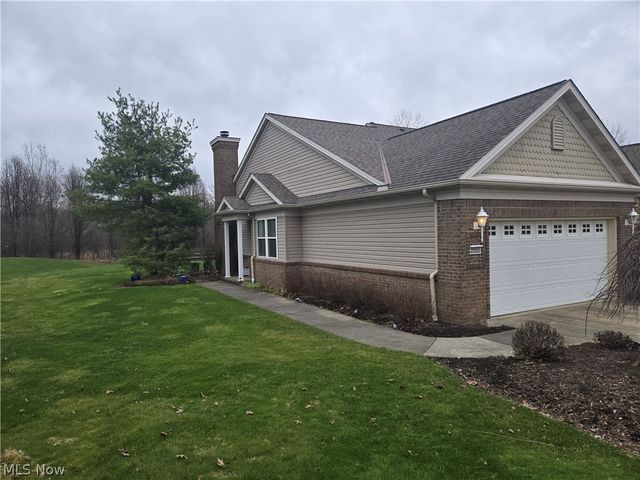 9910 Country Club Circle, Twinsburg, OH 44087