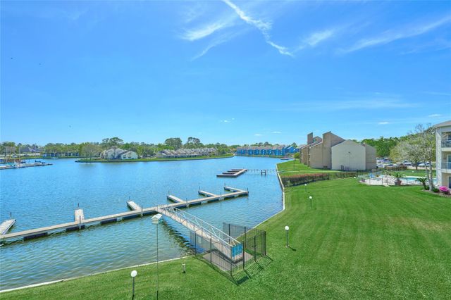 12800 Melville Drive 202B, Montgomery, TX 77356