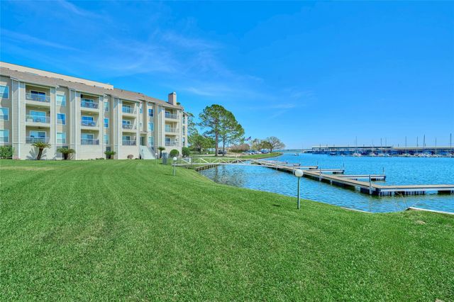 12800 Melville Drive 202B, Montgomery, TX 77356