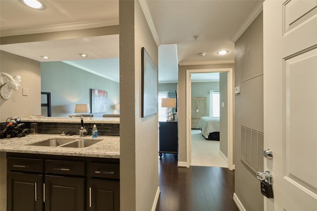 12800 Melville Drive 202B, Montgomery, TX 77356