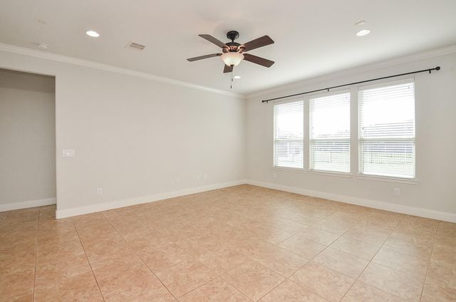 527 Monterry Oaks Drive, Richmond, TX 77469