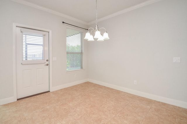 527 Monterry Oaks Drive, Richmond, TX 77469