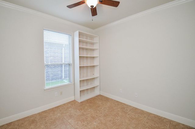 527 Monterry Oaks Drive, Richmond, TX 77469