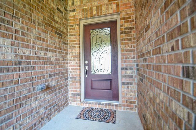 527 Monterry Oaks Drive, Richmond, TX 77469