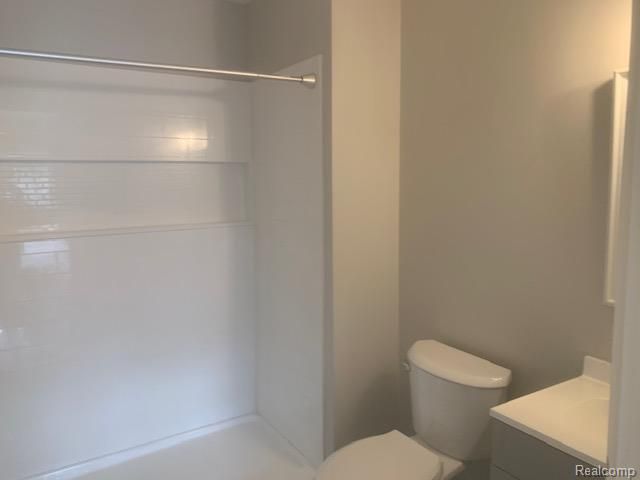 1091 Beaver Run Run, Troy, MI 48083
