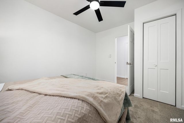 401 N HIGHLAND Avenue, Creve Coeur, IL 61610