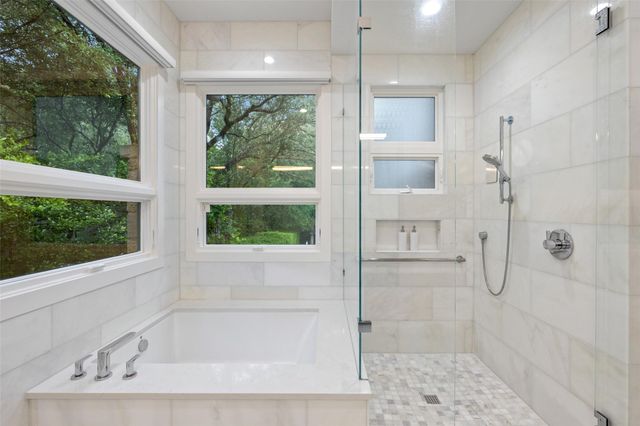 3413 Bunny RUN, Austin, TX 78746