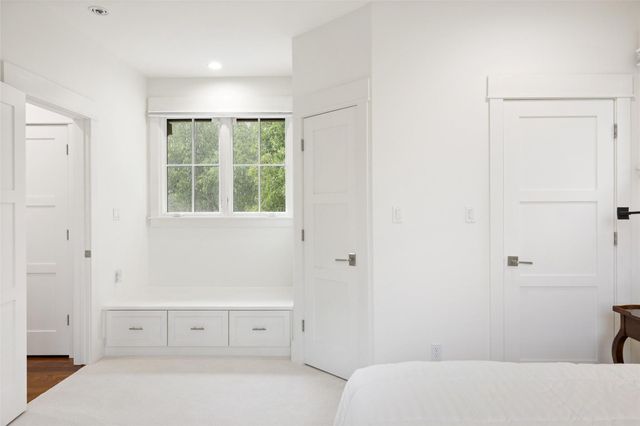 3413 Bunny RUN, Austin, TX 78746