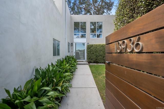 13936 Mira Montana Dr., Del Mar, CA 92014