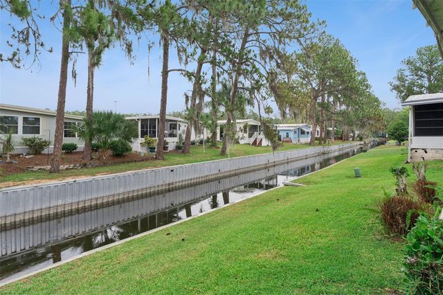 102 PARKLAND DRIVE, Eustis, FL 32726
