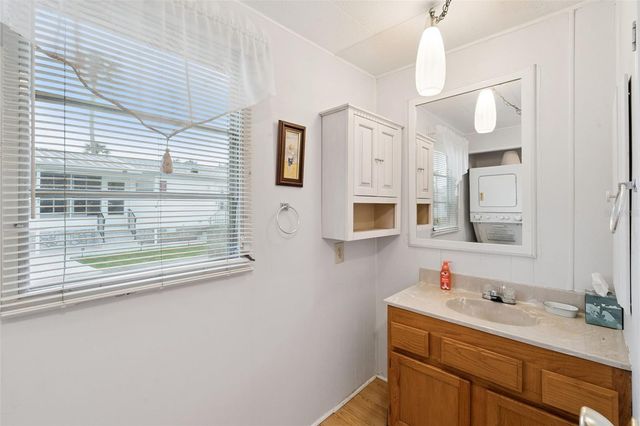 102 PARKLAND DRIVE, Eustis, FL 32726