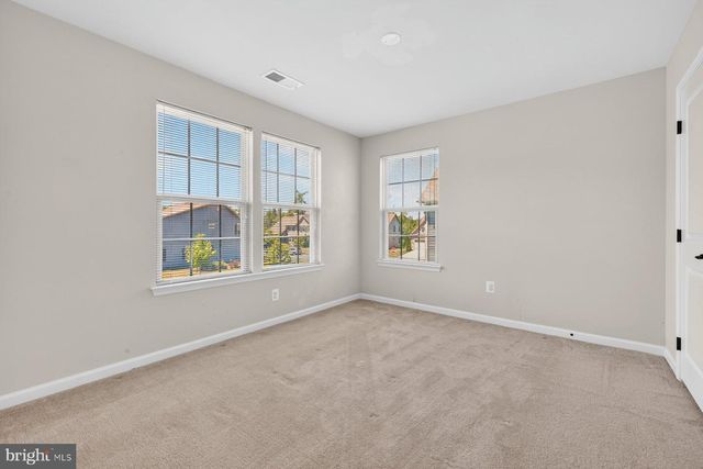 9974 MODDY LN, White Plains, MD 20695
