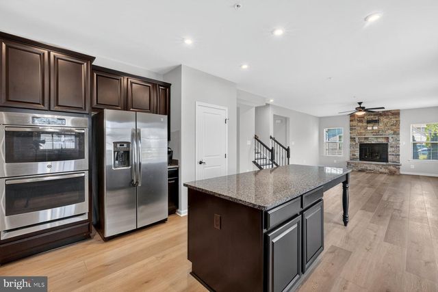 9974 MODDY LN, White Plains, MD 20695