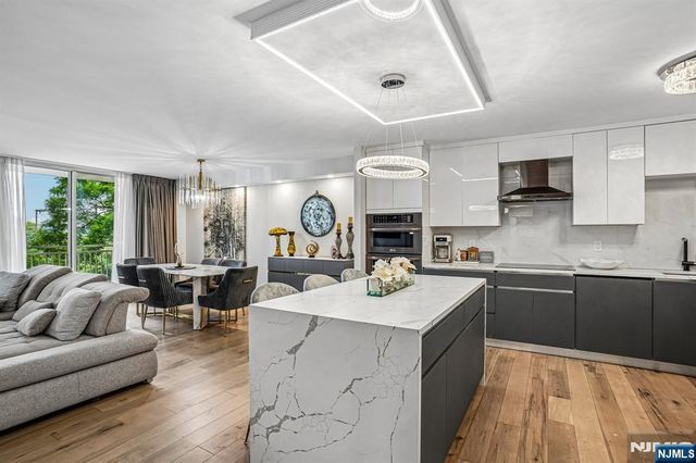 1055 River Road 408, Edgewater, NJ 07020