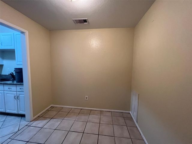9707 Richmond Avenue 63, Houston, TX 77042