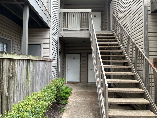 9707 Richmond Avenue 63, Houston, TX 77042
