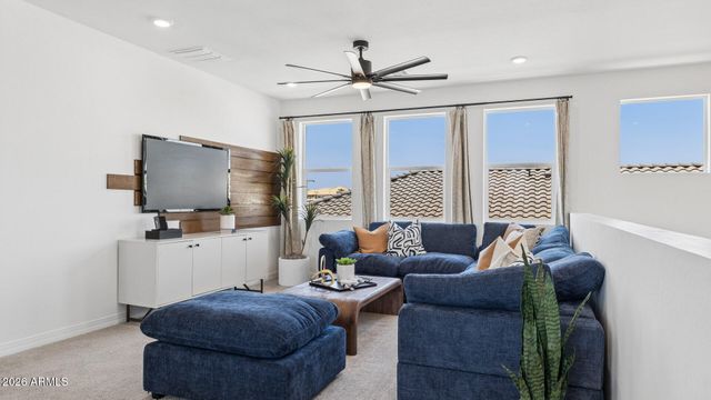 17524 W ILLINI Street, Goodyear, AZ 85338