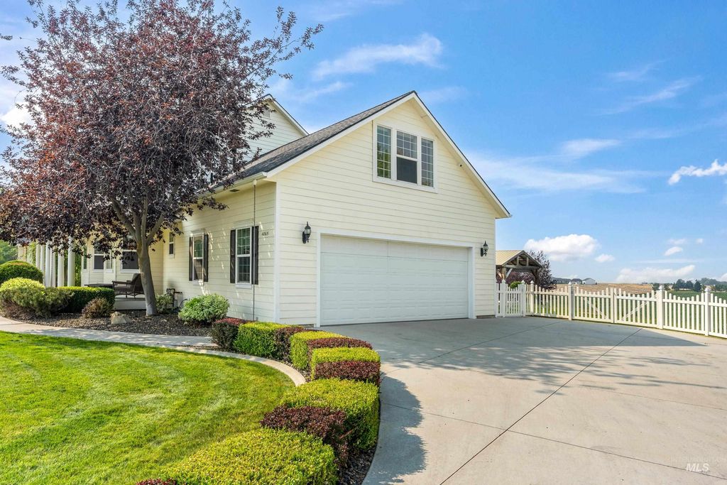 4865 N High Prairie Pl, Star, ID 83669 photo 2