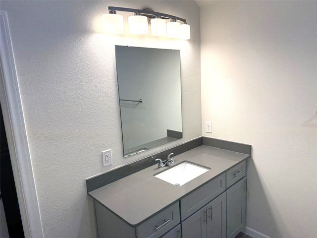 1819 Boxwood Drive, Sherman, TX 75092