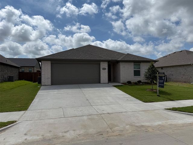 1819 Boxwood Drive, Sherman, TX 75092