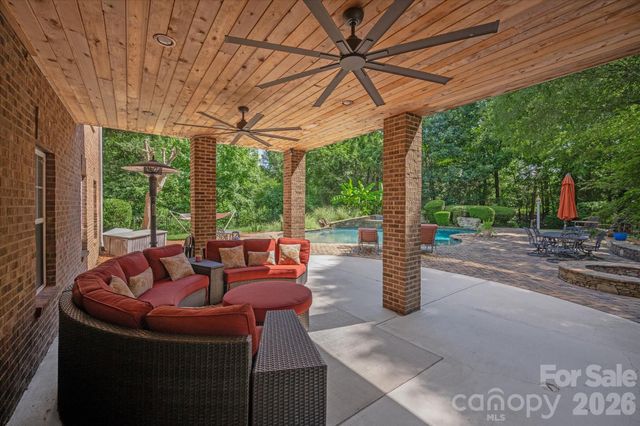 8801 Nellie Lane, Waxhaw, NC 28173