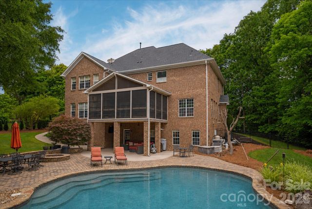 8801 Nellie Lane, Waxhaw, NC 28173